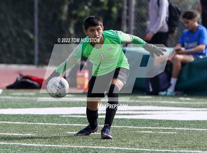 Thumbnail 2 in King/Drew vs. Maranatha photogallery.