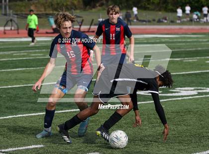 Thumbnail 3 in King/Drew vs. Maranatha photogallery.