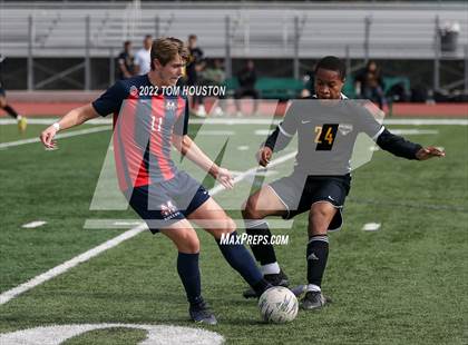 Thumbnail 2 in King/Drew vs. Maranatha photogallery.