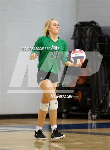 Thumbnail 1 in Tom Bean vs. Tioga (UIL 2A Regional Quarterfinal) photogallery.