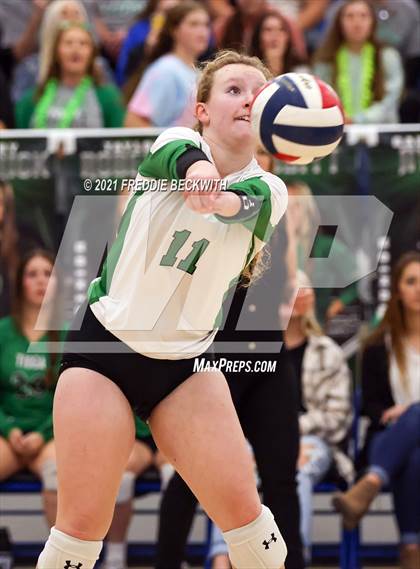 Thumbnail 3 in Tom Bean vs. Tioga (UIL 2A Regional Quarterfinal) photogallery.