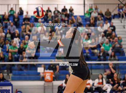 Thumbnail 2 in Tom Bean vs. Tioga (UIL 2A Regional Quarterfinal) photogallery.