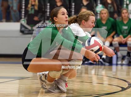 Thumbnail 3 in Tom Bean vs. Tioga (UIL 2A Regional Quarterfinal) photogallery.