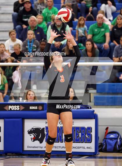 Thumbnail 1 in Tom Bean vs. Tioga (UIL 2A Regional Quarterfinal) photogallery.