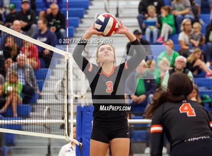 Thumbnail 1 in Tom Bean vs. Tioga (UIL 2A Regional Quarterfinal) photogallery.