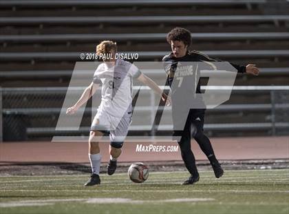Thumbnail 2 in Arapahoe vs. Castle View (CHSAA 5A 1st Round) photogallery.