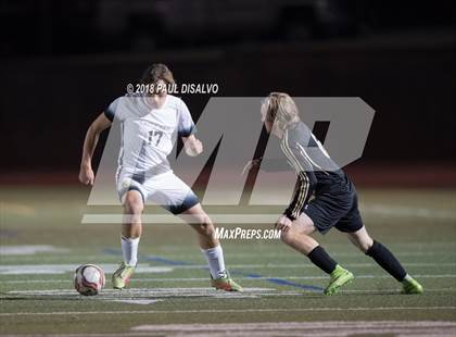 Thumbnail 1 in Arapahoe vs. Castle View (CHSAA 5A 1st Round) photogallery.