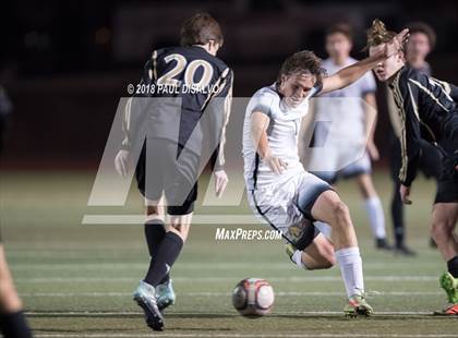 Thumbnail 2 in Arapahoe vs. Castle View (CHSAA 5A 1st Round) photogallery.