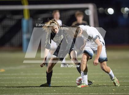 Thumbnail 3 in Arapahoe vs. Castle View (CHSAA 5A 1st Round) photogallery.