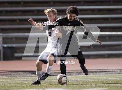 Thumbnail 3 in Arapahoe vs. Castle View (CHSAA 5A 1st Round) photogallery.