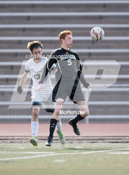 Thumbnail 3 in Arapahoe vs. Castle View (CHSAA 5A 1st Round) photogallery.