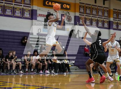 Thumbnail 2 in Hamilton @ Casa Grande (Fear the Hop) photogallery.