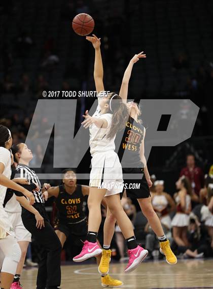 Thumbnail 1 in Clovis West vs. Archbishop Mitty (CIF State Open Division Final) photogallery.