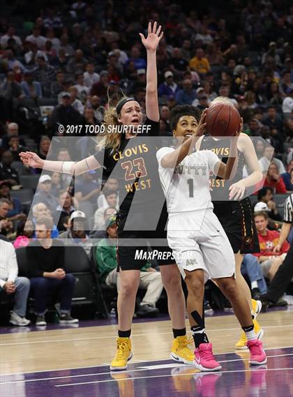 Thumbnail 1 in Clovis West vs. Archbishop Mitty (CIF State Open Division Final) photogallery.