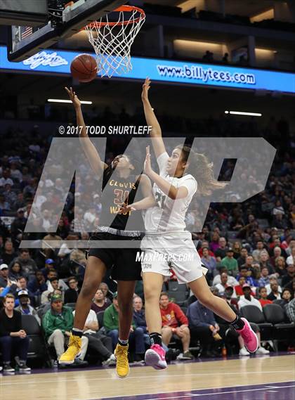 Thumbnail 2 in Clovis West vs. Archbishop Mitty (CIF State Open Division Final) photogallery.