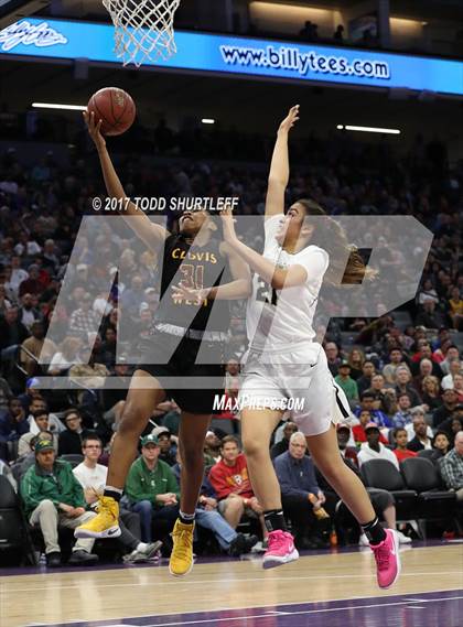 Thumbnail 1 in Clovis West vs. Archbishop Mitty (CIF State Open Division Final) photogallery.