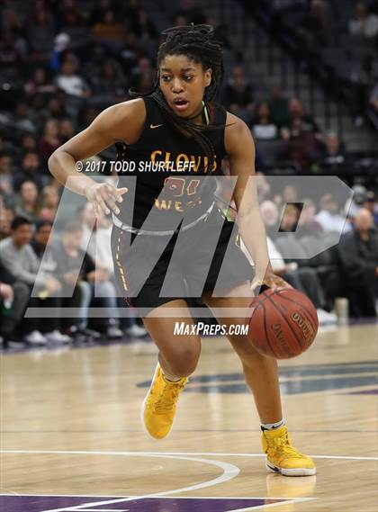 Thumbnail 2 in Clovis West vs. Archbishop Mitty (CIF State Open Division Final) photogallery.