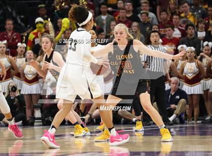 Thumbnail 2 in Clovis West vs. Archbishop Mitty (CIF State Open Division Final) photogallery.