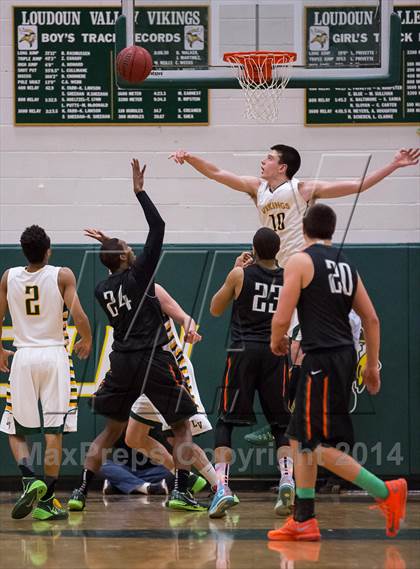 Thumbnail 3 in Kettle Run @ Loudoun Valley (VHSL 3A East Playoff) photogallery.
