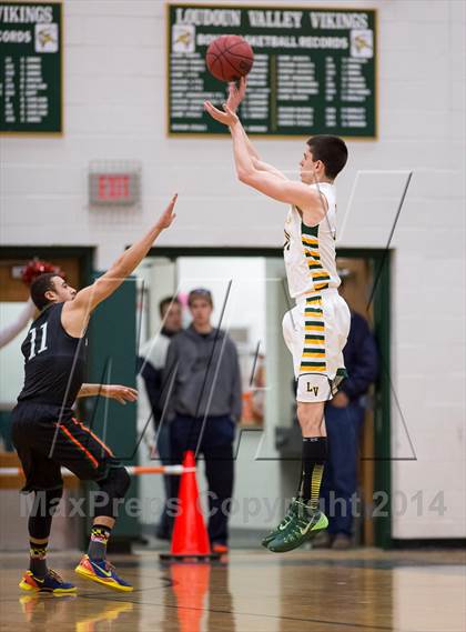 Thumbnail 3 in Kettle Run @ Loudoun Valley (VHSL 3A East Playoff) photogallery.