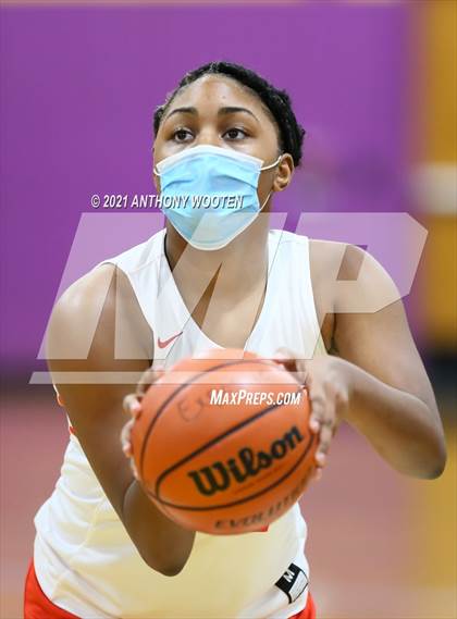 Thumbnail 3 in NC GBB Academy vs  Carolina Prep Academy (Capital City New Years Showcase) photogallery.