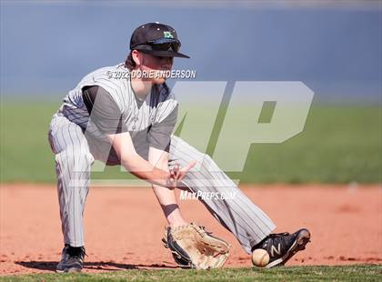 Thumbnail 2 in El Camino @ Vista del Lago photogallery.