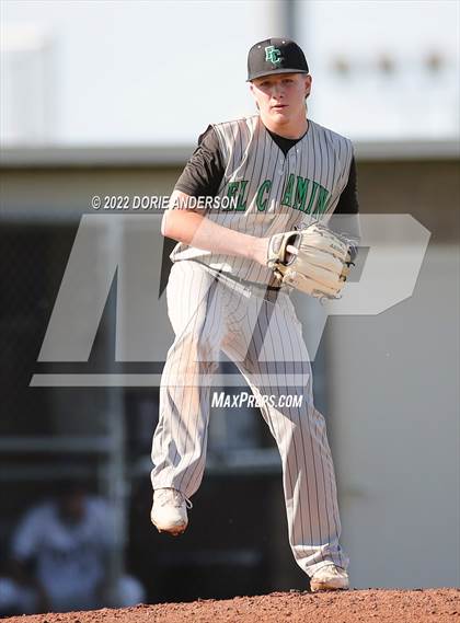 Thumbnail 3 in El Camino @ Vista del Lago photogallery.