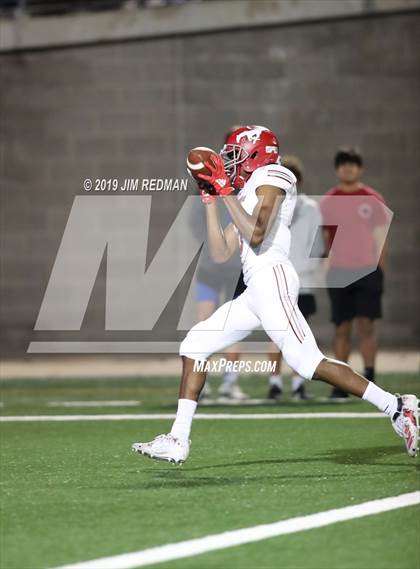 Thumbnail 1 in North Shore vs. Lake Travis (UIL 6A Semifinal) photogallery.
