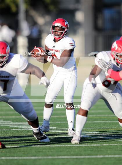 Thumbnail 2 in North Shore vs. Lake Travis (UIL 6A Semifinal) photogallery.