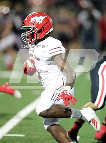 Thumbnail 2 in North Shore vs. Lake Travis (UIL 6A Semifinal) photogallery.