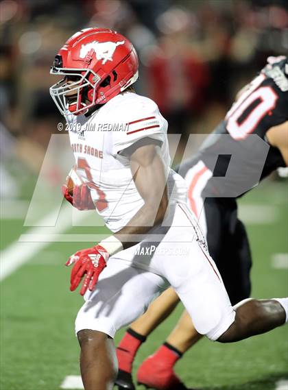 Thumbnail 1 in North Shore vs. Lake Travis (UIL 6A Semifinal) photogallery.