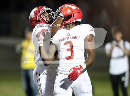 Thumbnail 2 in North Shore vs. Lake Travis (UIL 6A Semifinal) photogallery.