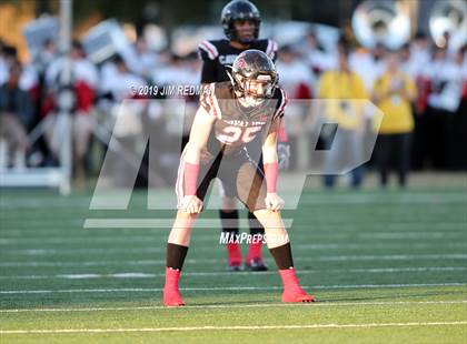 Thumbnail 2 in North Shore vs. Lake Travis (UIL 6A Semifinal) photogallery.