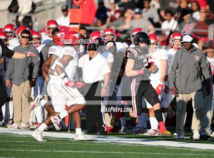 Thumbnail 2 in North Shore vs. Lake Travis (UIL 6A Semifinal) photogallery.