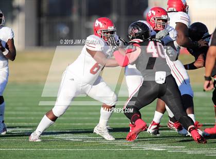 Thumbnail 1 in North Shore vs. Lake Travis (UIL 6A Semifinal) photogallery.