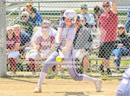 Thumbnail 2 in Clairemont vs. Mission Hills photogallery.