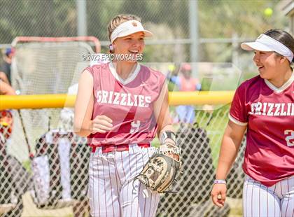 Thumbnail 2 in Clairemont vs. Mission Hills photogallery.