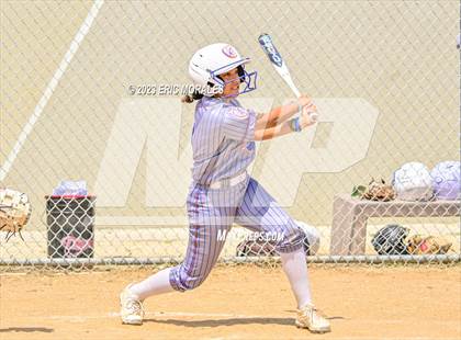 Thumbnail 3 in Clairemont vs. Mission Hills photogallery.