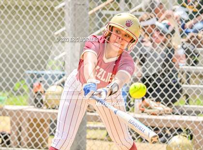 Thumbnail 2 in Clairemont vs. Mission Hills photogallery.