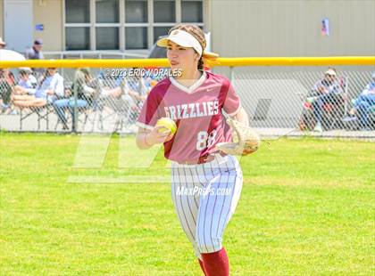 Thumbnail 2 in Clairemont vs. Mission Hills photogallery.