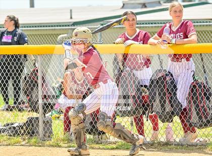 Thumbnail 2 in Clairemont vs. Mission Hills photogallery.