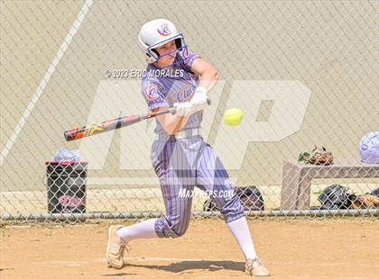 Thumbnail 2 in Clairemont vs. Mission Hills photogallery.