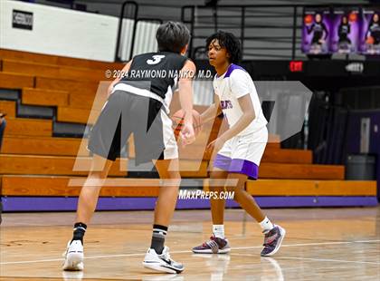 Thumbnail 3 in Wapahani vs Muncie Central (Muncie Central City Invitational) photogallery.