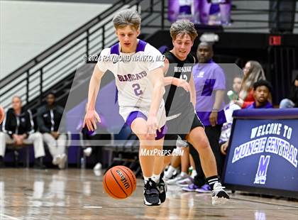 Thumbnail 3 in Wapahani vs Muncie Central (Muncie Central City Invitational) photogallery.