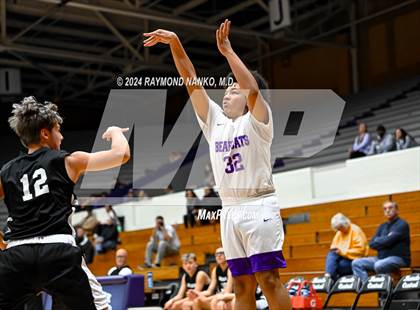 Thumbnail 1 in Wapahani vs Muncie Central (Muncie Central City Invitational) photogallery.