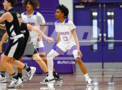Thumbnail 2 in Wapahani vs Muncie Central (Muncie Central City Invitational) photogallery.