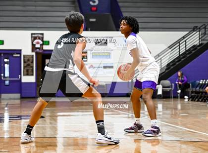 Thumbnail 2 in Wapahani vs Muncie Central (Muncie Central City Invitational) photogallery.
