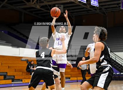Thumbnail 1 in Wapahani vs Muncie Central (Muncie Central City Invitational) photogallery.