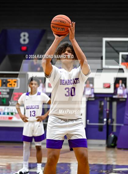 Thumbnail 3 in Wapahani vs Muncie Central (Muncie Central City Invitational) photogallery.