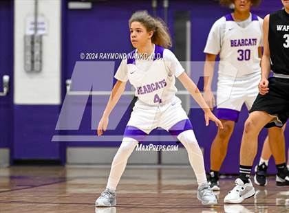 Thumbnail 2 in Wapahani vs Muncie Central (Muncie Central City Invitational) photogallery.
